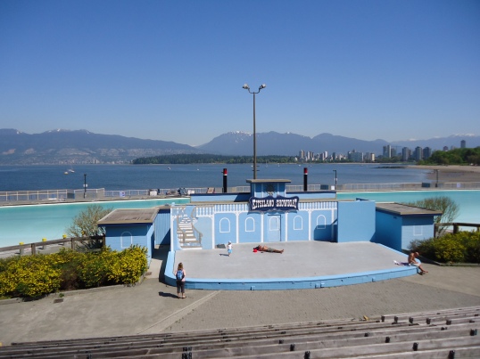 Kitsilano Showboat - a totally retro stage with pool and English Bay in background